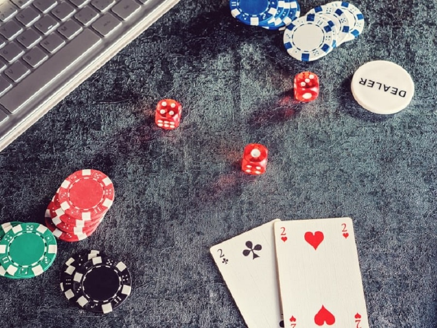 Bí quyết giúp cho bạn tạo được lợi thế vượt trội cho bản thân khi chơi Poker